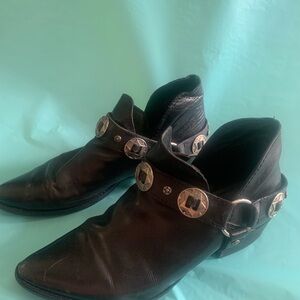 Black and Silver Steve Madden Ankle Boots with Decorative Buckles Size 10